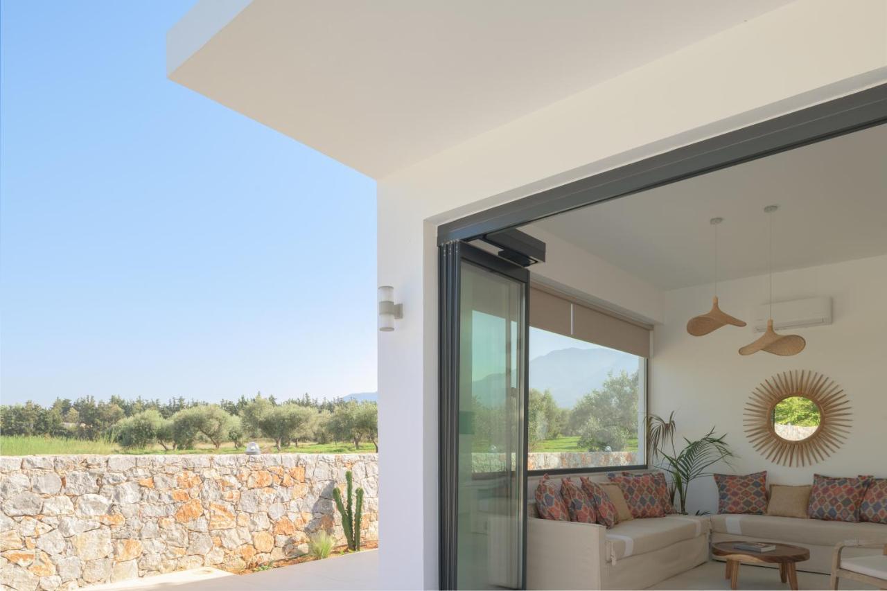 Pelagias Villa Lefka With Heated Pool Mathés Exterior photo