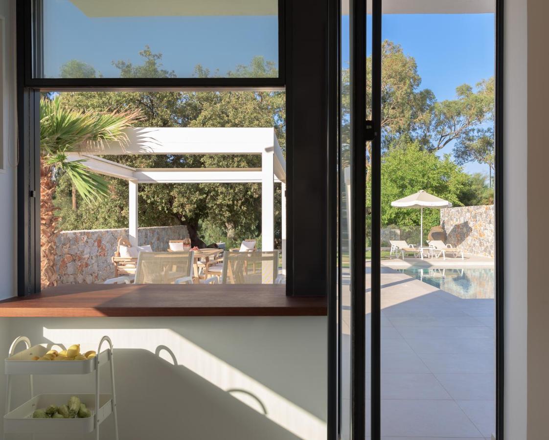Pelagias Villa Lefka With Heated Pool Mathés Exterior photo